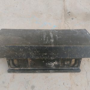 DBP2369 NUEVO antiguo stock Chapa maletero porton trasero rover 216se