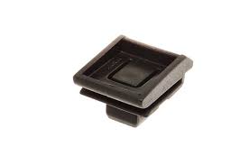 DYC101340 CLIP GRAPA PARAGOLPE ROVER 400 45