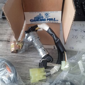 CWB104370MMM CWB104370 LLAVE CONTACTO ANTIRROBO CON BOMBINES