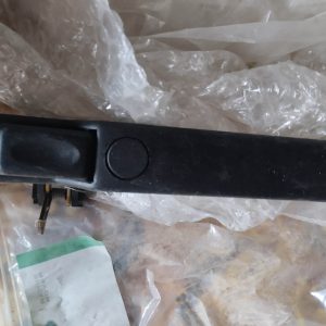 MXC500230PMA O MXC2729 ( COMPROBAR ) MANETA DEFENDER SEGUN MUESTRA