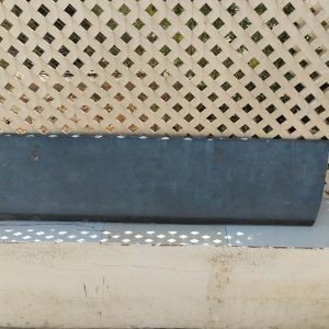 8263896 faldon moldura puerta range l322