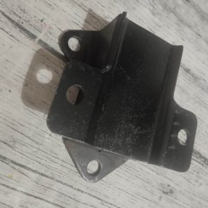 31G1227 SOPORTE MOTOR LATERAL AUSTIN LADO EMBRAGUE DERECHO ADO 16