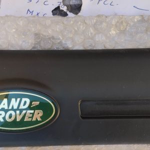 MOLDURA LAND ROVER CON INSIGNIA EMBLEMA