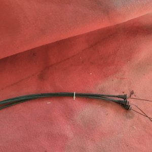 21A2449 cable acelerador segun muestra . con terminaciones de plastico
